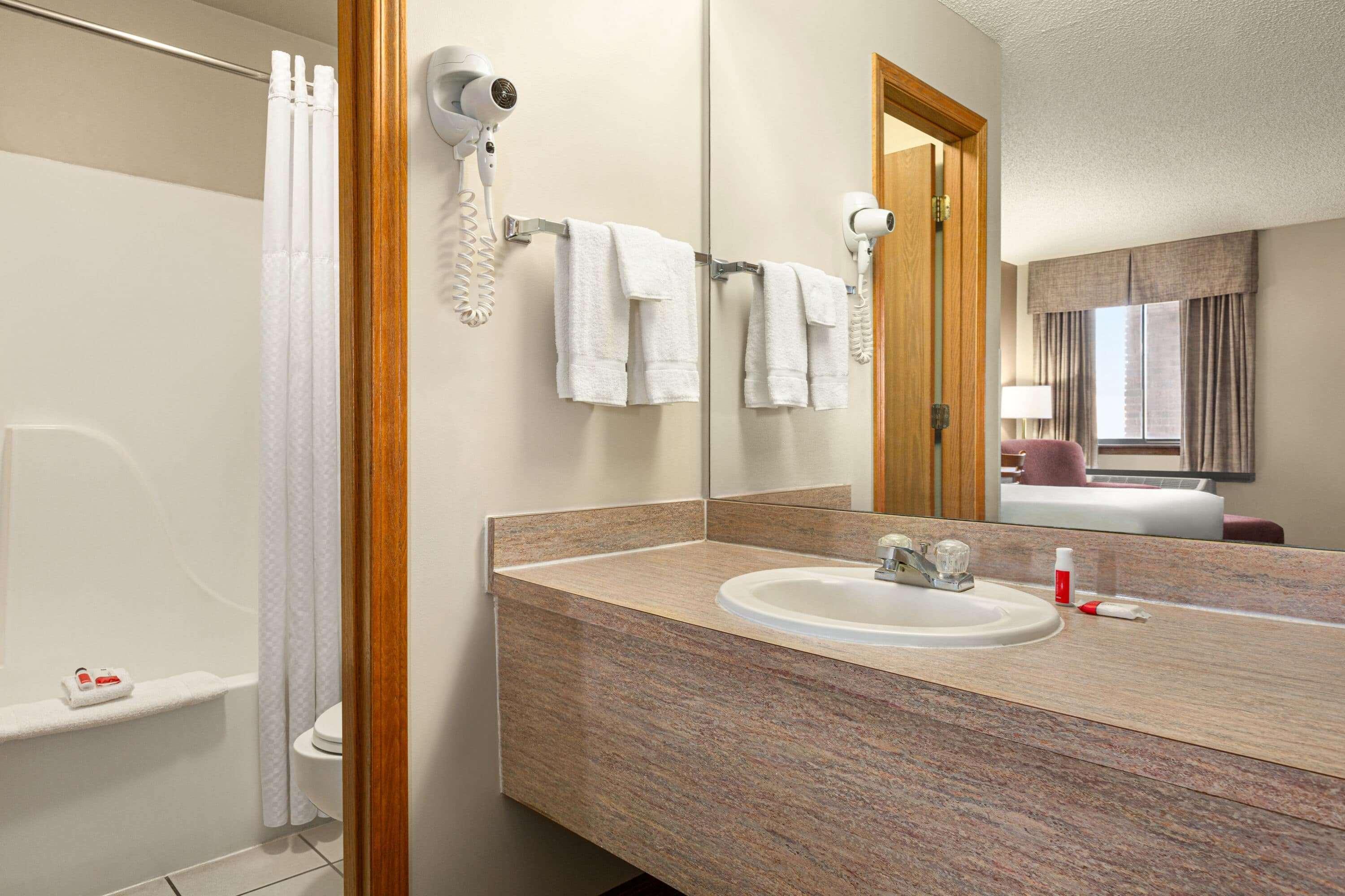 Travelodge By Wyndham Wellington Dış mekan fotoğraf
